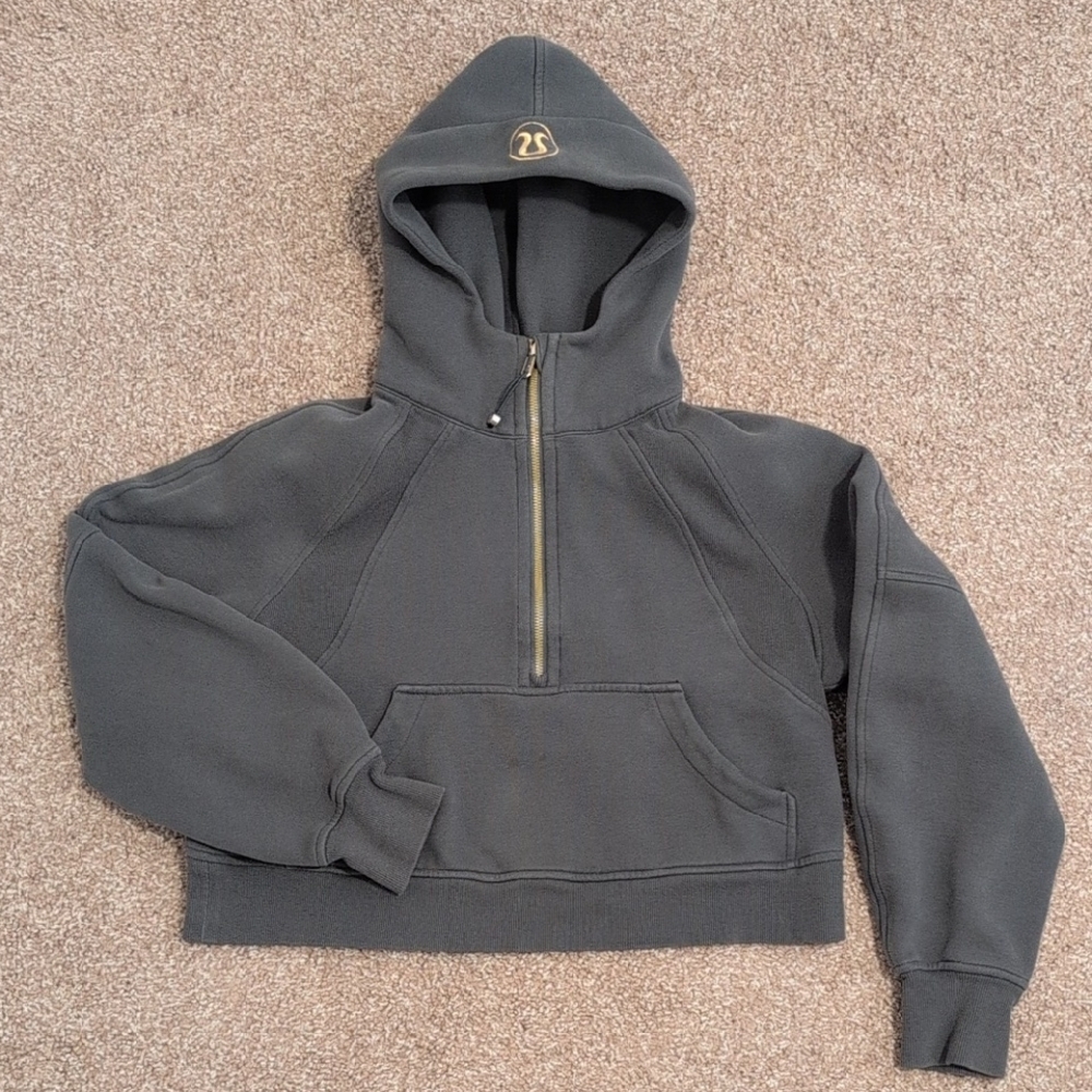 Lululemon Scuba Oversized Half Zip Hoodie Size XS/S Legacy Green/Gold